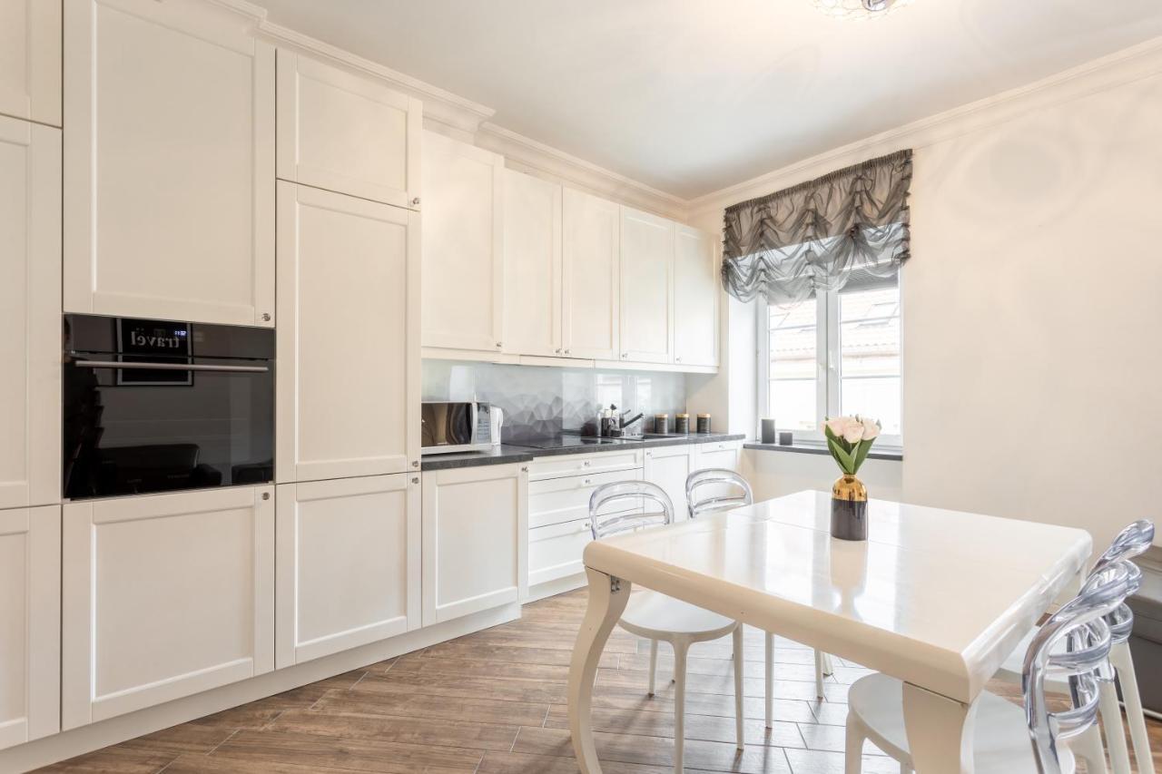 Golden Apartments Warsaw - Stylish And Luxury Apartment - Podwale ภายนอก รูปภาพ