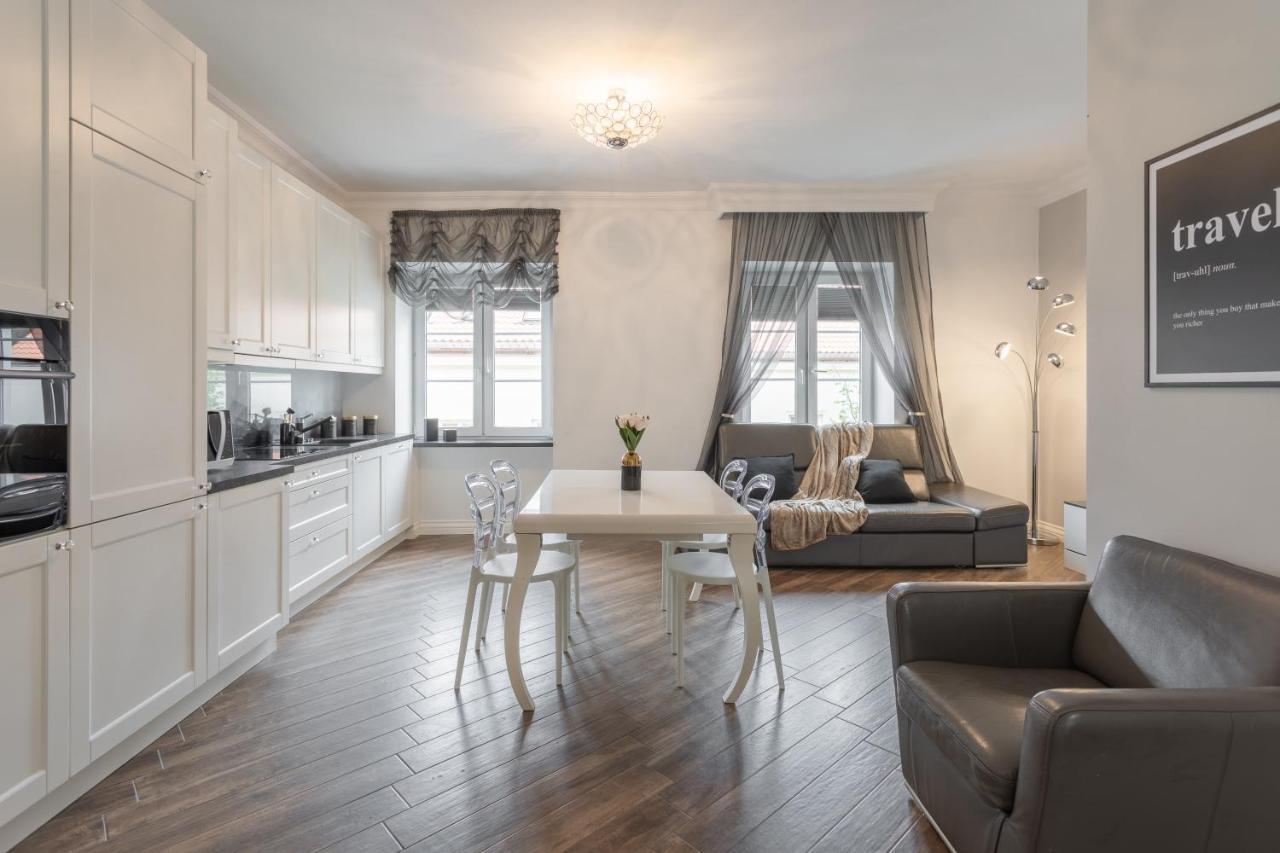 Golden Apartments Warsaw - Stylish And Luxury Apartment - Podwale ภายนอก รูปภาพ